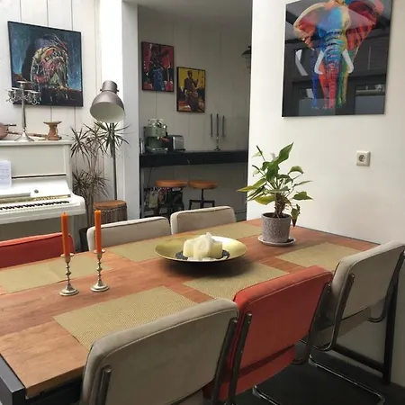 Surfhouse Karibu * ウェイク・アーン・ゼー