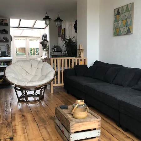 Surfhouse Karibu 別荘 ウェイク・アーン・ゼー